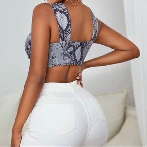 Snake skin under wire cross cross top